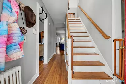 33 Pleasant Street, Danbury, CT 06810 - Photo 17