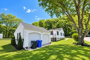 36 Jennings St, Norwich, CT 06360 - Photo 11