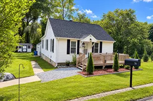 36 Jennings St, Norwich, CT 06360 - Photo 1