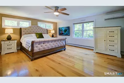 81 Old Coach Highway, Hamden, CT 06518 - Photo 11