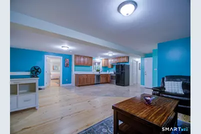 81 Old Coach Highway, Hamden, CT 06518 - Photo 27
