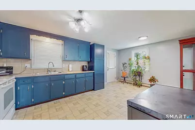 398 Park Street, Bristol, CT 06010 - Photo 5