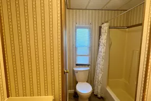 133 West Main St, Clinton, CT 06413 - Photo 23
