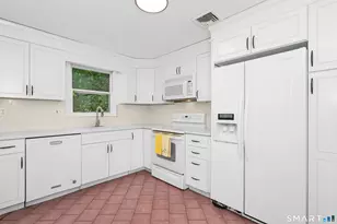 6 Lewis St, Vernon, CT 06066 - Photo 11