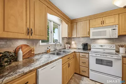 23 Goodwin Drive, Somers, CT 06071 - Photo 13