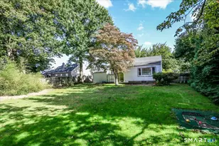 266 Alden St, Fairfield, CT 06824 - Photo 5