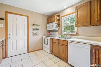 60 Hartl Drive, Vernon, CT 06066 - Photo 19