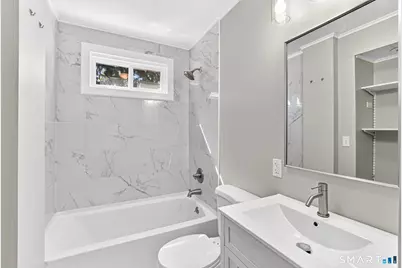 31 Richard Street, New Britain, CT 06053 - Photo 17