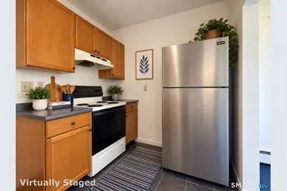13 Jefferson Avenue #4, New London, CT 06320 - Photo 9