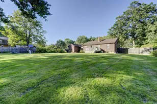 67 Mayflower Rd, Windsor, CT 06095 - Photo 7