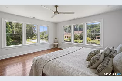 31 Meadow Wood Drive, Greenwich, CT 06830 - Photo 15