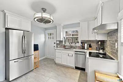 85 Ford Street, Hamden, CT 06517 - Photo 5
