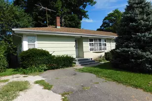 234 Queen St, Bridgeport, CT 06606 - Photo 3
