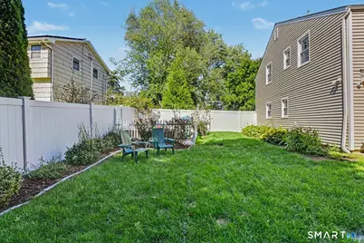 200 Woodridge Drive South, Stamford, CT 06902 - Photo 35