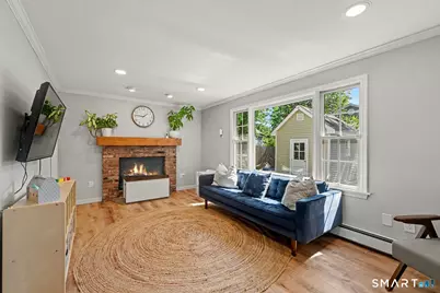 200 Woodridge Drive South, Stamford, CT 06902 - Photo 7