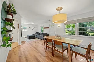 200 Woodridge Dr S, Stamford, CT 06902 - Photo 3