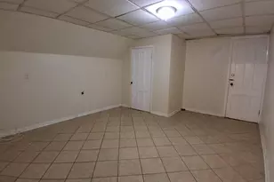 135 Sherwood Ave, Bridgeport, CT 06605 - Photo 11