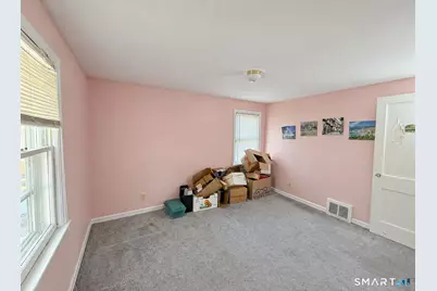 106 Greenhill Terrace, New Haven, CT 06515 - Photo 11