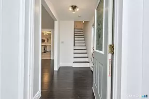 3 Westfield St, West Haven, CT 06516 - Photo 3