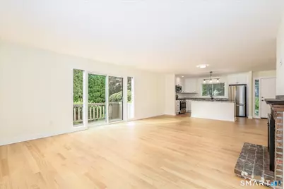 476 Commanche Lane #A, Stratford, CT 06614 - Photo 5