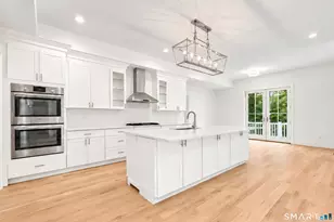30 -1 Lords Meadow Ln, Old Lyme, CT 06371 - Photo 3
