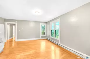 484 Waterville St, Waterbury, CT 06710 - Photo 5