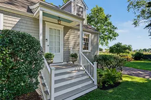 233 Beaumont St, Fairfield, CT 06824 - Photo 35