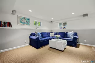 233 Beaumont St, Fairfield, CT 06824 - Photo 25