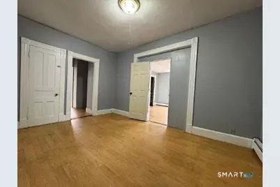 35 Madison Street, Waterbury, CT 06706 - Photo 7