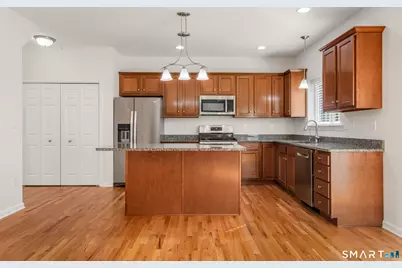 30 Glen Place, Glastonbury, CT 06033 - Photo 11