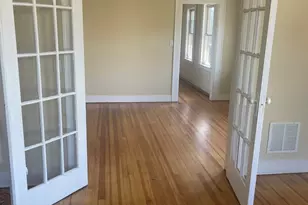 194 Adams St, Bridgeport, CT 06607 - Photo 5