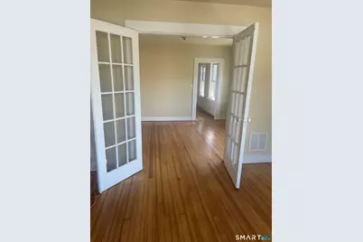 194 Adams Street, Bridgeport, CT 06607 - Photo 9