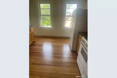 194 Adams Street, Bridgeport, CT 06607 - Photo 11