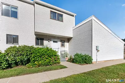 810 Timber Lane #810, Canton, CT 06019 - Photo 3