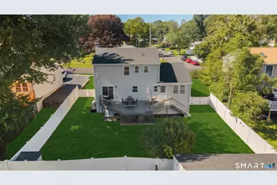47 Old Stratfield Road, Fairfield, CT 06825 - Photo 3
