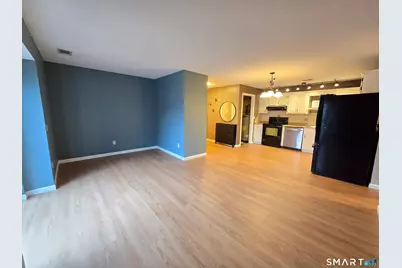 54 North Mountain Road #302, New Britain, CT 06053 - Photo 1
