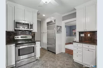 25 Hillandale Avenue, Stamford, CT 06902 - Photo 17