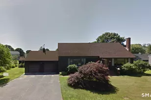 559 Oak Bluff Ave, Stratford, CT 06615 - Photo 1