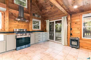 157 Paradise Dr, Brooklyn, CT 06234 - Photo 13