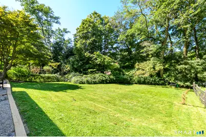 366 Brookside Drive, Fairfield, CT 06824 - Photo 21