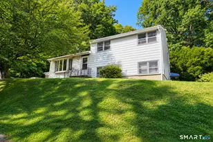 129 Mueller Dr, Hamden, CT 06514 - Photo 1