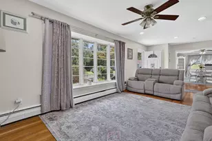 14 Faulkner Dr, Waterford, CT 06375 - Photo 7