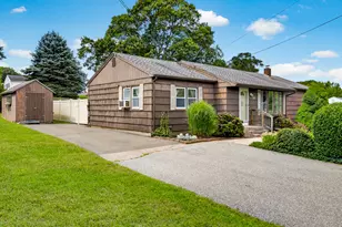 14 Faulkner Dr, Waterford, CT 06375 - Photo 3