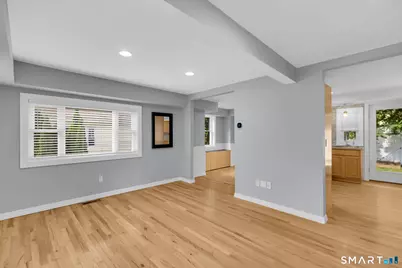 94 Elderkin Avenue, Groton, CT 06340 - Photo 9