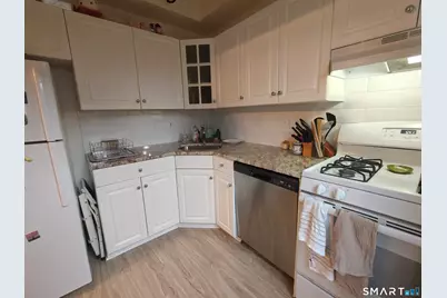 70 Strawberry Hill Avenue #5-2A, Stamford, CT 06902 - Photo 9