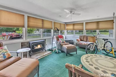 11 Sarah Court, West Haven, CT 06516 - Photo 27