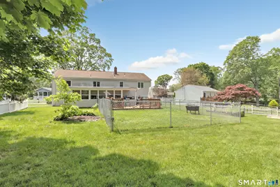 11 Sarah Court, West Haven, CT 06516 - Photo 5