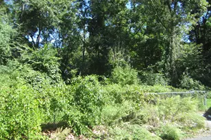 114 Yantic Ln, Norwich, CT 06360 - Photo 23