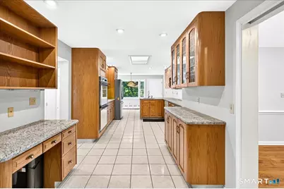 193 Dessa Drive, Hamden, CT 06517 - Photo 13