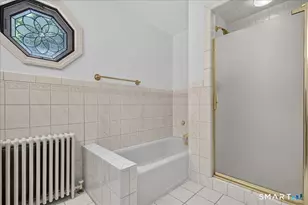 193 Dessa Dr, Hamden, CT 06517 - Photo 23